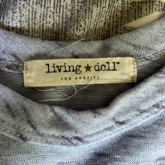 Living Doll Boutique Blouse - Picture 3 of 3